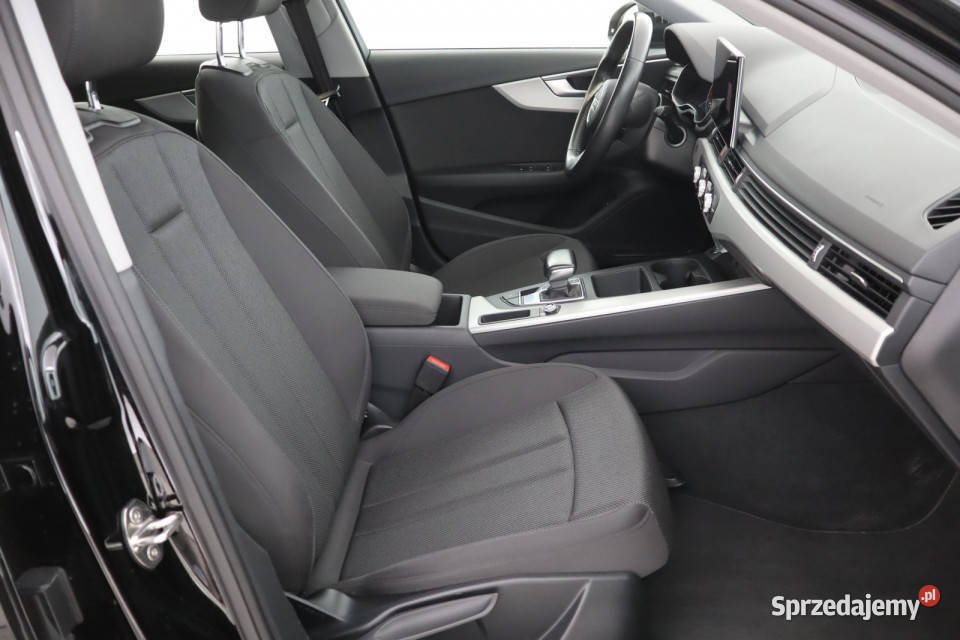 Audi A4 35 TDI Kombi Zabrze