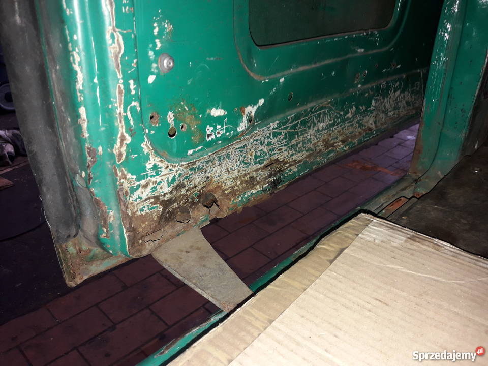 Drzwi Mercedes 208d 207d 310d 308d 408d 410d dostawcze Częstochowa
