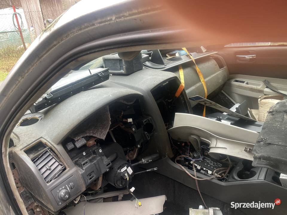 Chrysler 300c karoseriaczęści