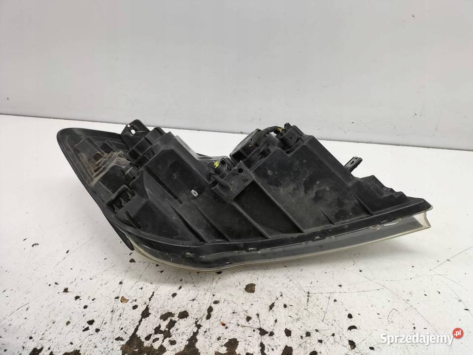 LAMPA PRZÓD LEWA LIFT FL Kia Ceed I 20062012