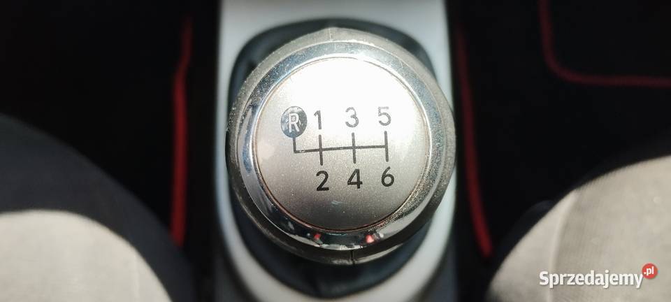 Toyota Urban Cruiser 14 D4D 4x4 świętokrzyskie Końskie