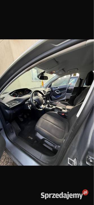 Peugeot 308 SW 16 BlueHDi 2015 Bogata historia nieuszkodzony Blachownia sprzedam