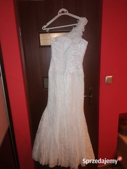 Suknia ślubna koronkowa sprzedam Kębłowo