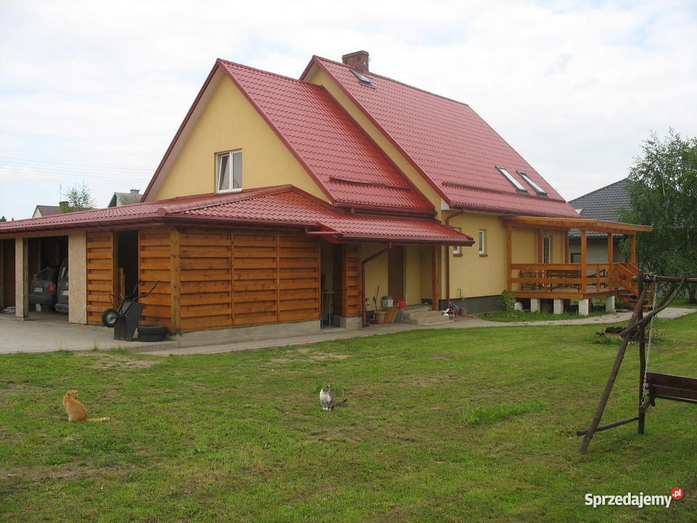 Dom w Czarnej Bialostockiej ogródek Czarna Białostocka