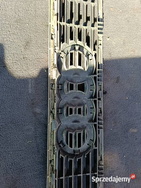 Grill Audi A4 B5 a14 Myszków