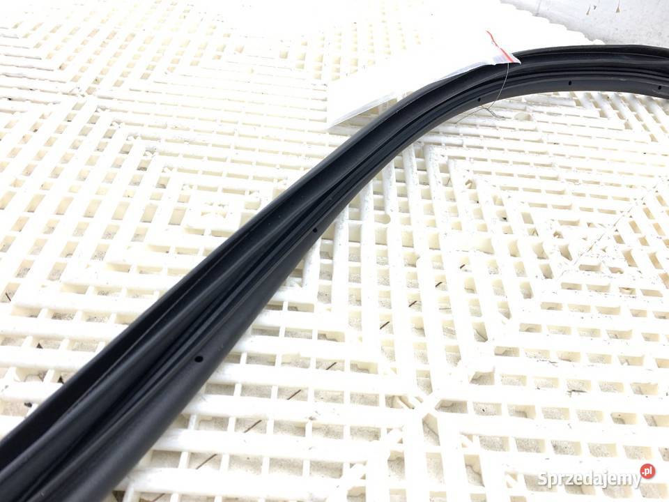 USZCZELKA DRZWI TYŁ LEWY KIA NIRO II SG2