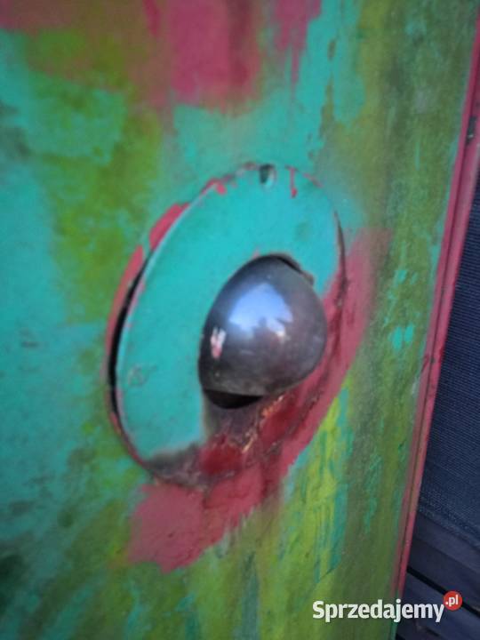 Dystrybutor paliwa stary PRL kolekcjonerski Świerczów