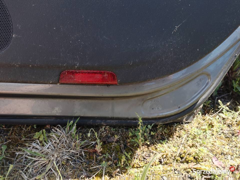 VW PASSAT B6 DRZWI PRAWY TYł LC9Z