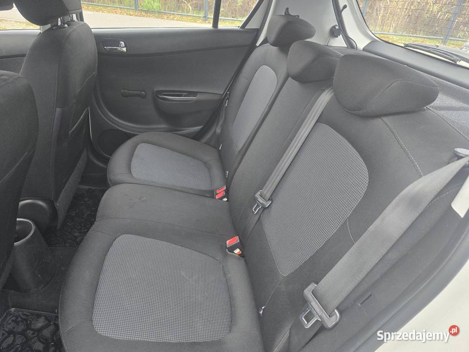 Hyundai i20 rej 102014 11 CRDI klimatyzacja mazowieckie Marki