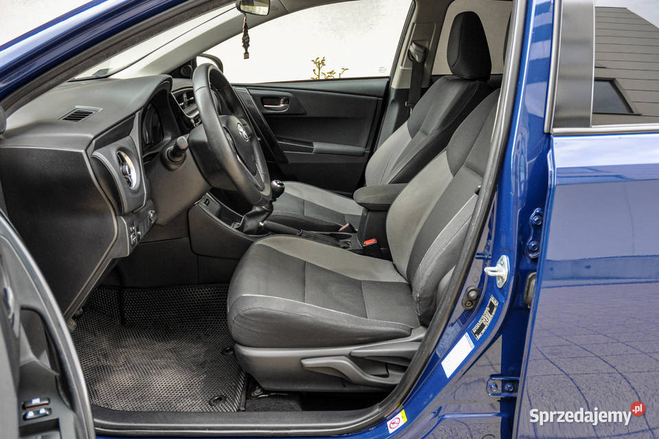 Toyota Auris 16 LPG 2017 r Lift Salon dolnośląskie Wrocław