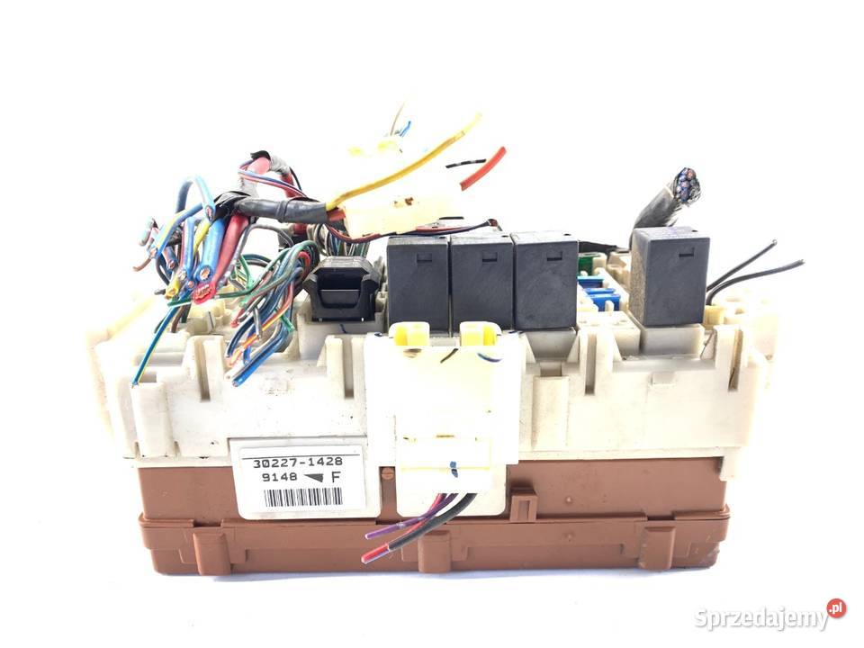 SKRZYNKA BEZPIECZNIKÓW MITSUBISHI OUTLANDER I podkarpackie