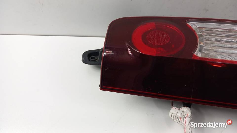 PARTNER BERLINGO II LIFT LAMPA TYŁ LEWA Zbierkowo