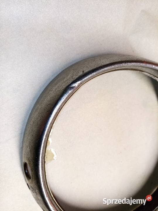 Ramka lampy skoda Mercedes ford Stalowa Wola sprzedam