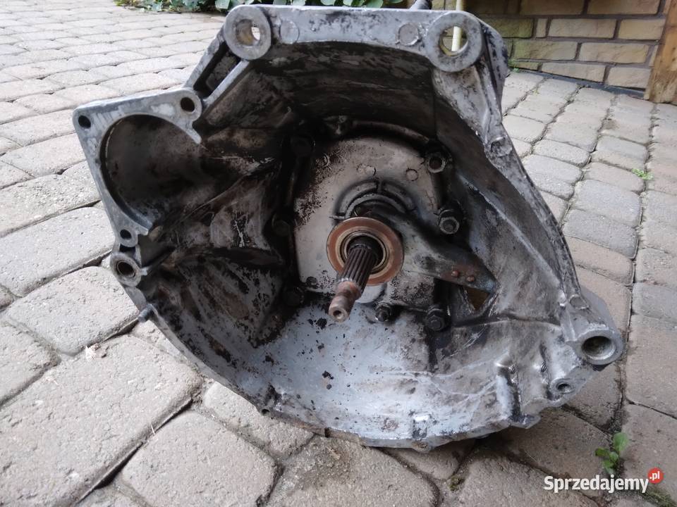 Skrzynia biegów Fiat 125p 5 biegowa osobowe Banino
