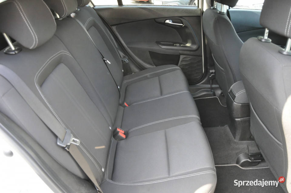 Fiat Tipo 14 120 TJet hatchback LED Navi Kamera