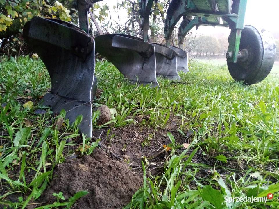 Pług zagonowy Unia Grudziądz Atlas 440 Pługi Maszyny rolnicze Drawsko Pomorskie