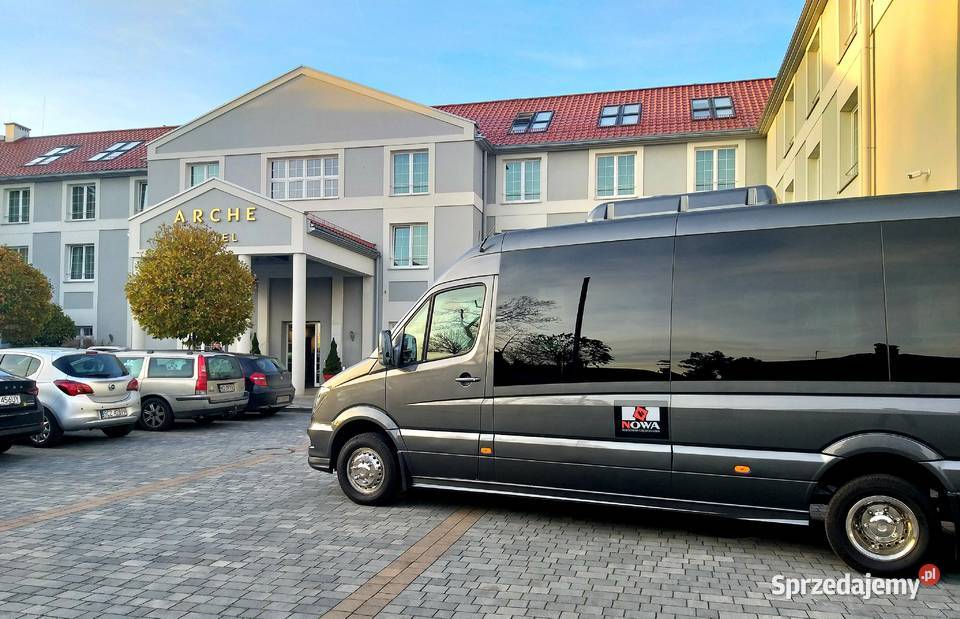 Transport VIP BUS Limuzyna Obsługujemy biznesowe śląskie Gliwice wynajem pojazdu