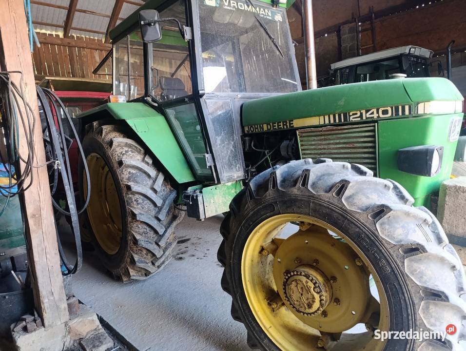 Sprzedam ciągnik John Deere 2140 małopolskie Celiny