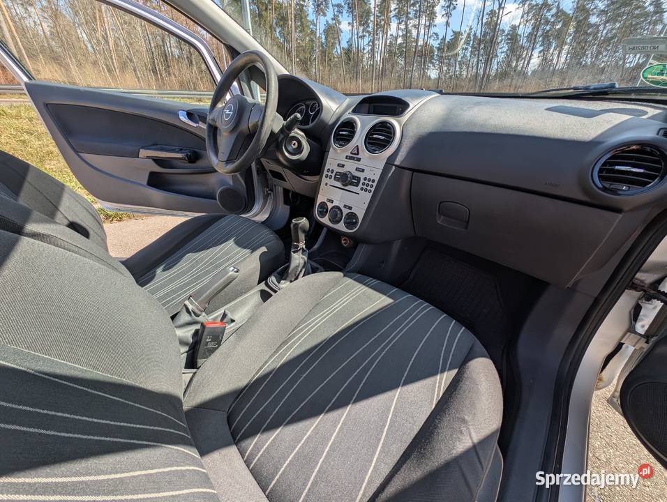 Opel Corsa D 10 2007 Benzyna Tempomat Czujniki nieuszkodzony Olsztyn sprzedam