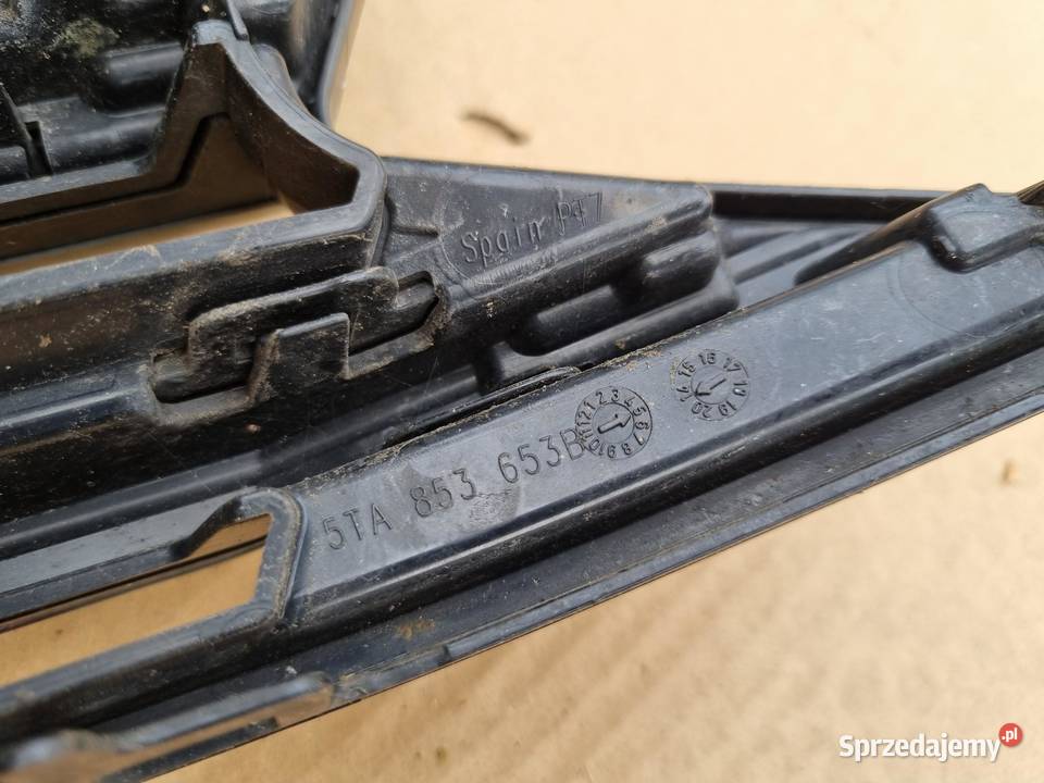 GRILL ATRAPA VW TOURAN II 5TA853653B ITA osobowe
