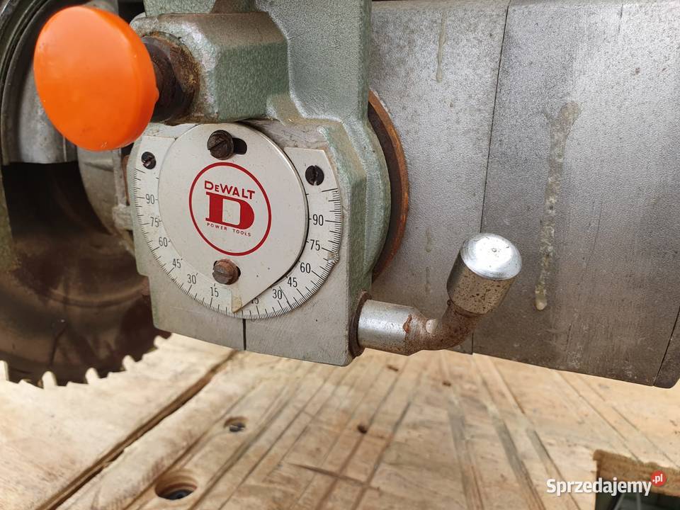 Piła Radialna kapowa DeWalt model 1600S Karsin