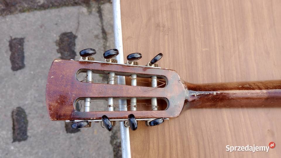 Stara ładna mandolina ośmiostrunowa Łódź