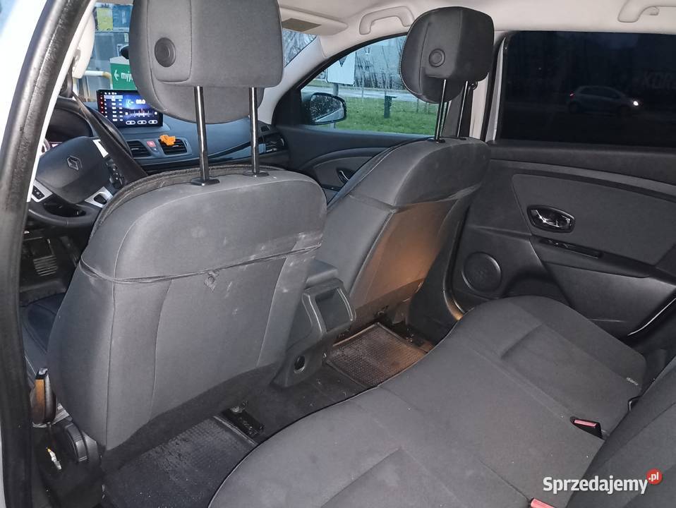 RENAULT MEGANE III GRANDTOUR Rok produkcji 2012 Kielce sprzedam