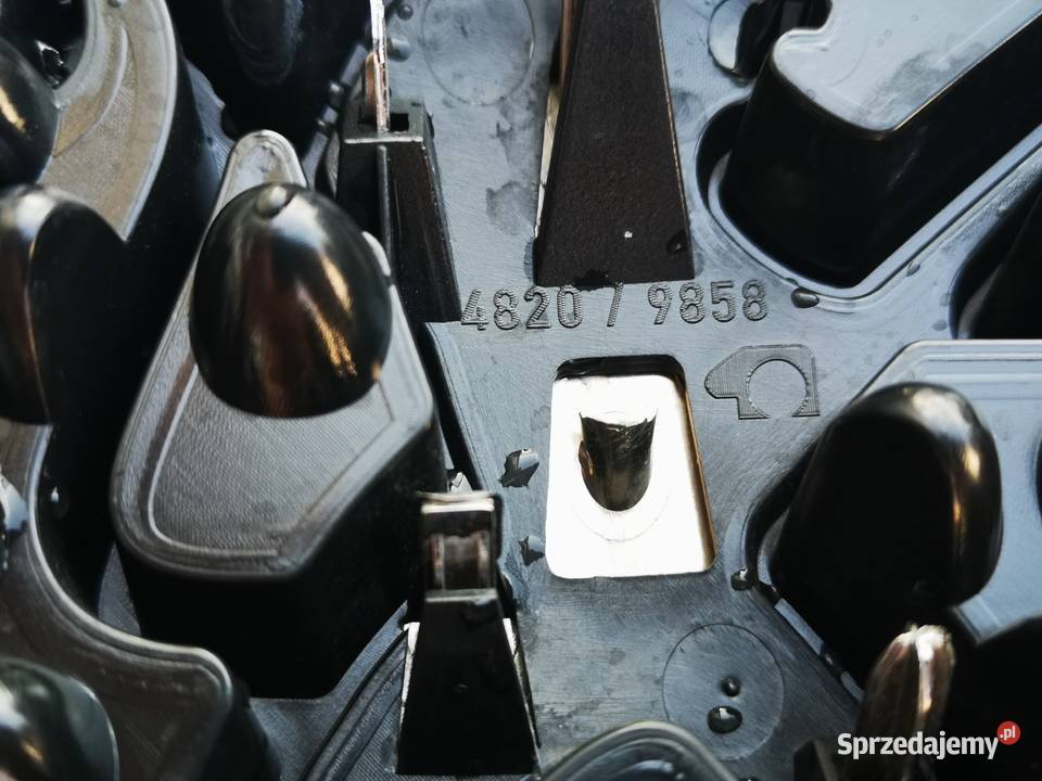 Oryginalny emblemat logo PEUGEOT 3008 9685973077