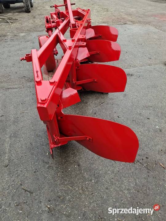 Pług 4 skibowy Gruszów