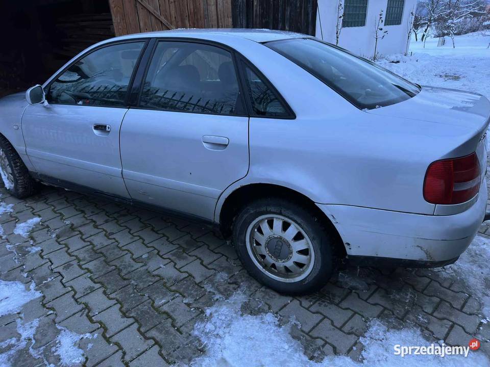 Audi a4b5 19tdi 2000r Rok produkcji 2000 Męcina