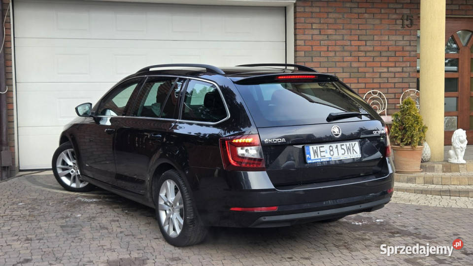 koda Octavia 16 TDI 115 ACT STYLE Salon serwis Octavia