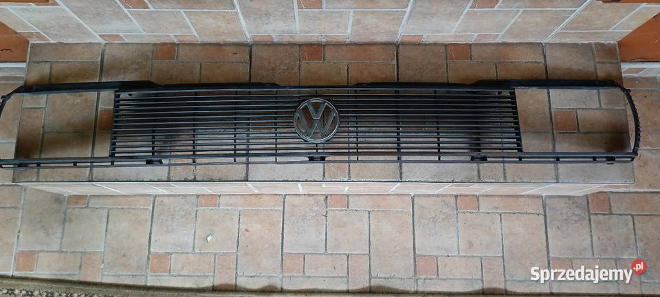 VW Passat B1 FL 19771980 oryginalny grill osobowe Lubsko sprzedam