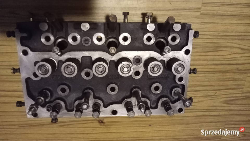 Głowica do Perkinsa 3 cylindrowego Reda