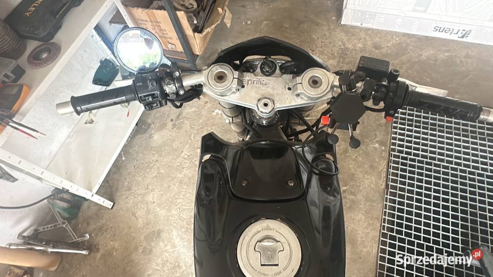 Honda cbr 125jc34 stunt