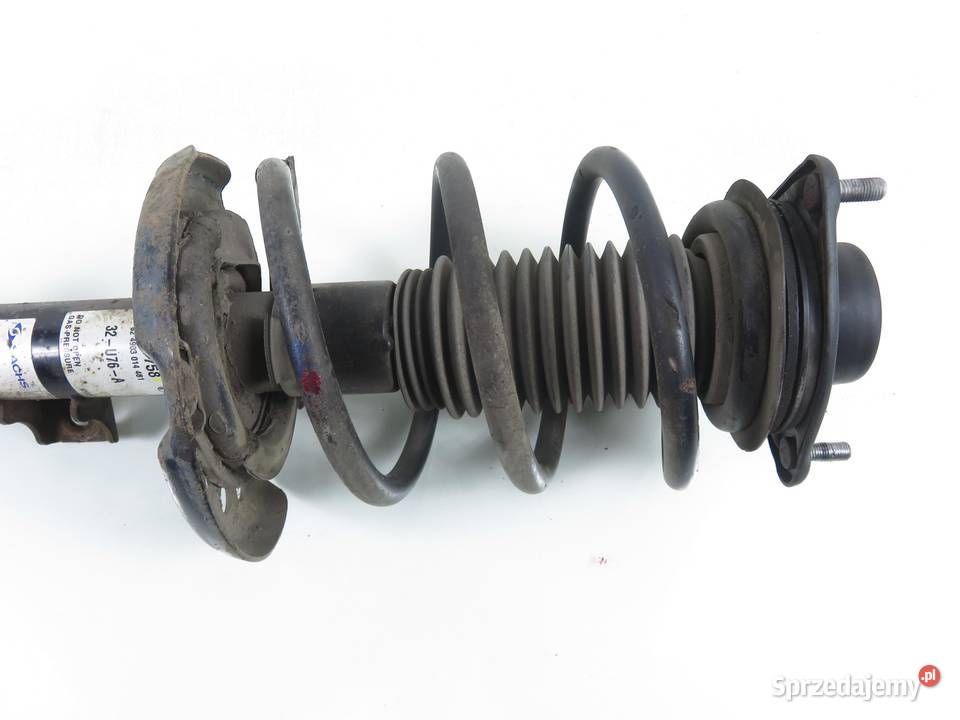 MCPERSON PRAWY PRZEDNI HYUNDAI i40 17 CRDi osobowe