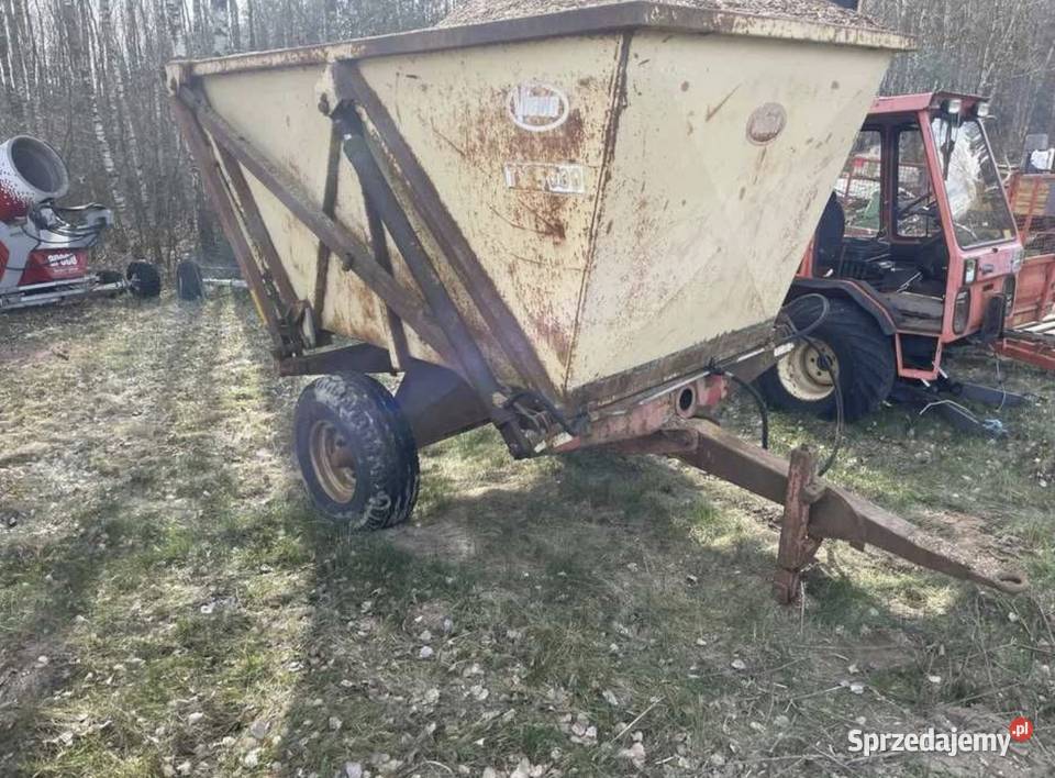 Przyczepa Wywrotka Rolnicza Wysoki wywrot Podskarbice Szlacheckie sprzedam
