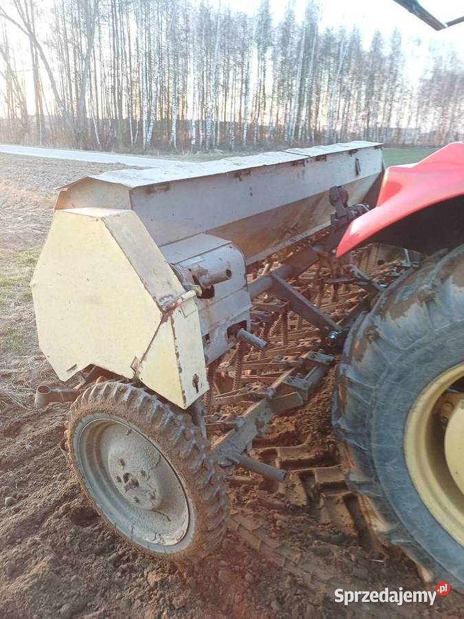 Siewnik poznaniak 27m Siewniki i sadzarki Pełkinie