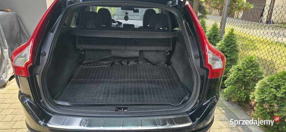 Volvo XC60 20 D4 2012 163KM Łódź sprzedam