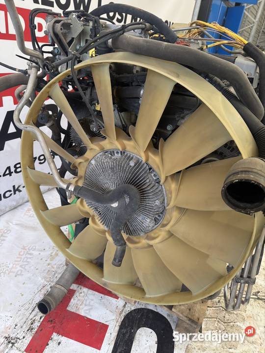 Silnik Głowica Blok Wał Pompa Części D2676LF51 Częstochowa