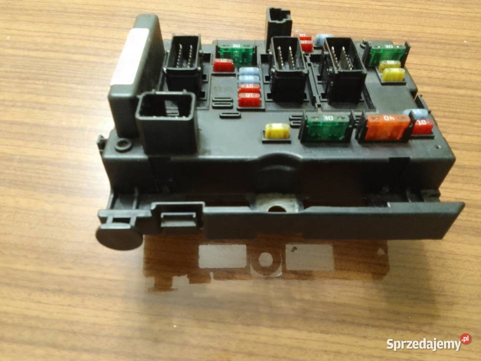 Krzynka bezpieczników Peugeot 9657608580 BSM 5 Tarnów