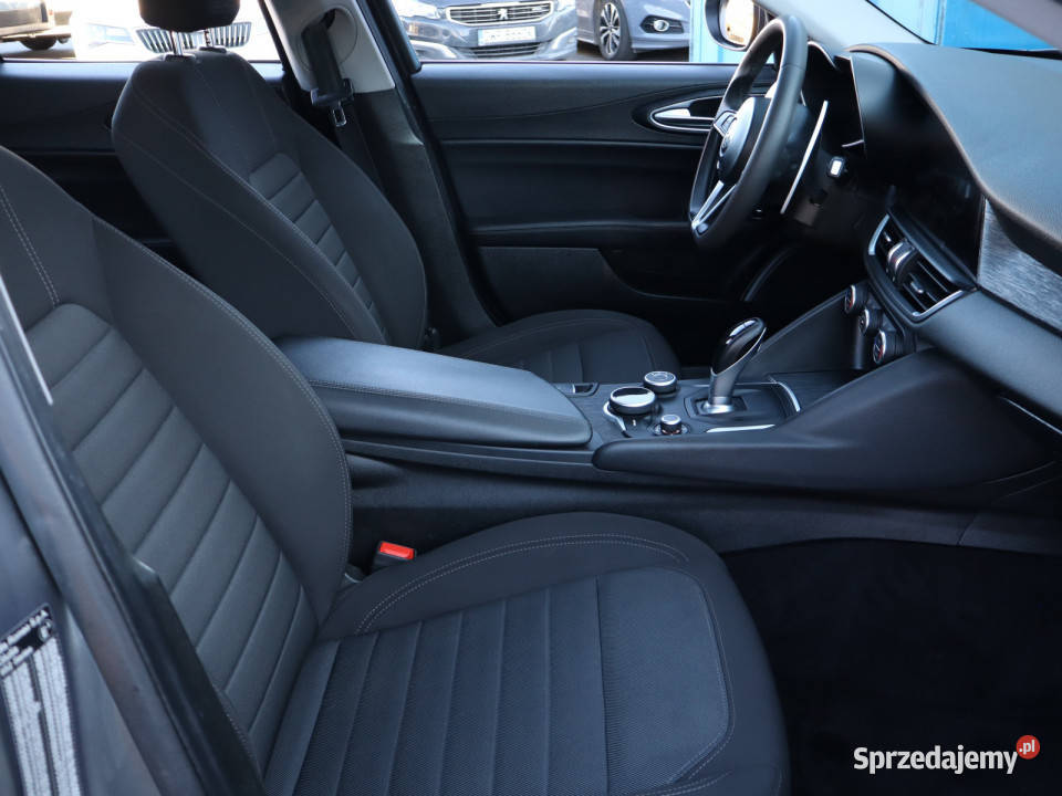 Alfa Romeo Giulia 20 Turbo 147KM Giulia dolnośląskie
