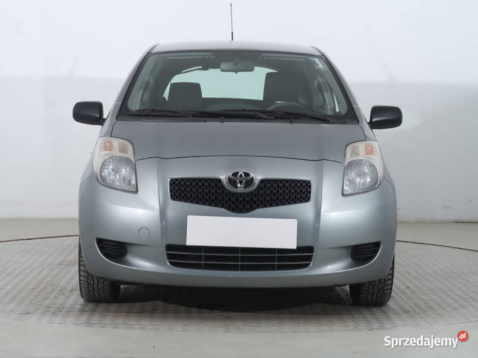 Toyota Yaris 13 VVTi Zabrze sprzedam