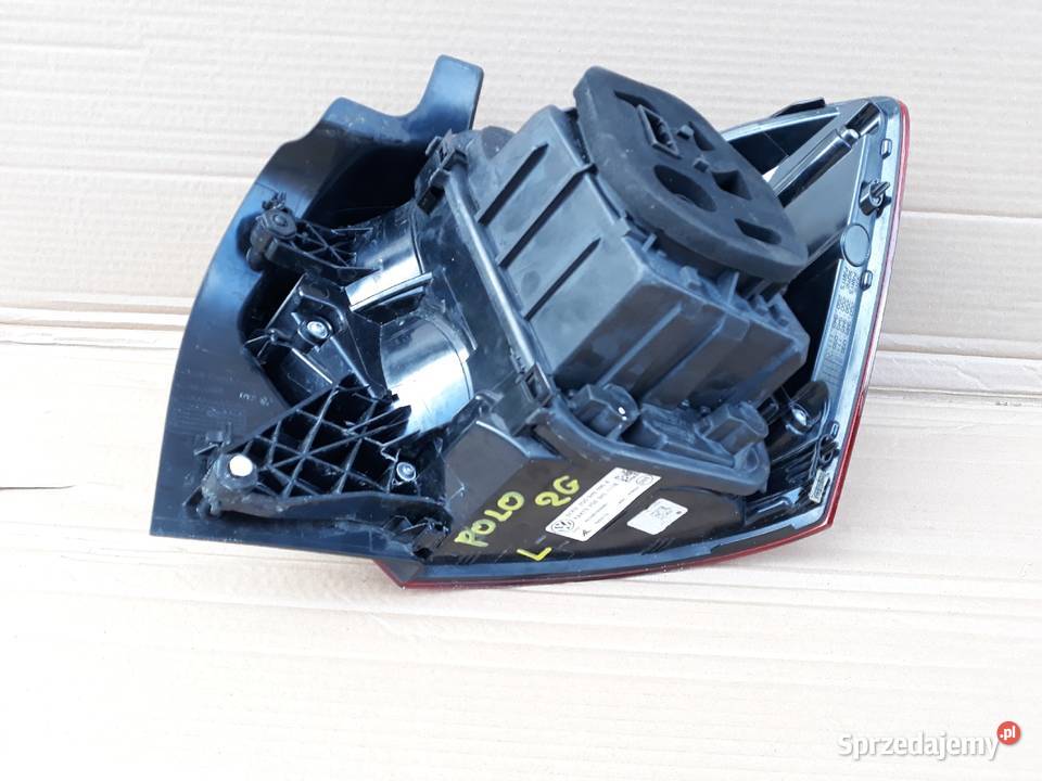 VW POLO VI LAMPA LEWA TYLNA LEWY TYŁ 2G0945095B Międzychód