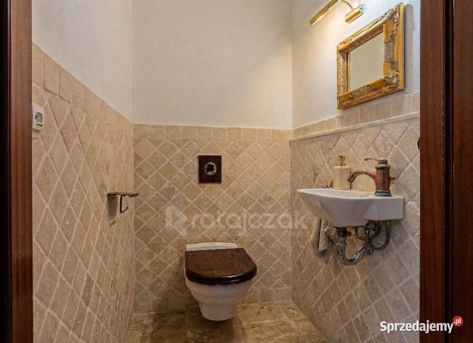 Dom wolnostojący 228m2 Kielno pustak