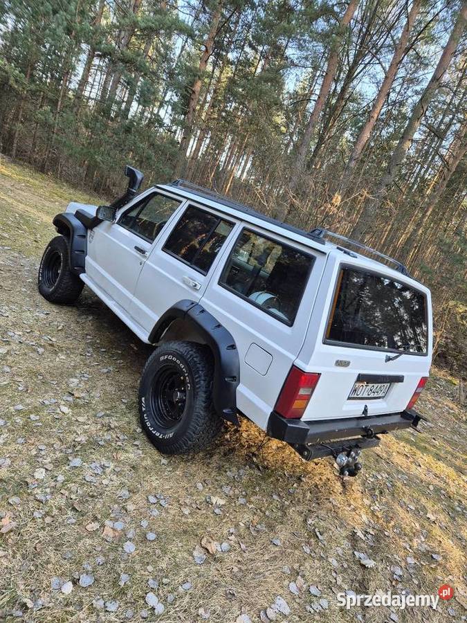 Sprzedam Jeep XJ 40 LPG