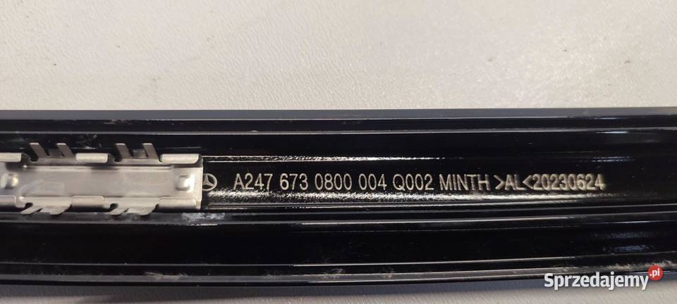 MERCEDES W247 LISTWA A2476730800 osobowe Atrapy