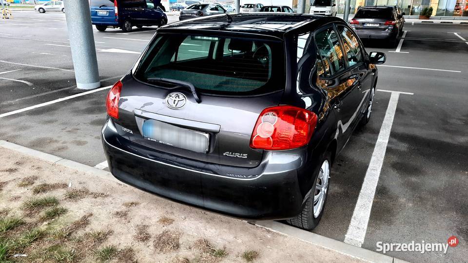 Sprzedam Toyotę Auris 133 benzyna Siedlce