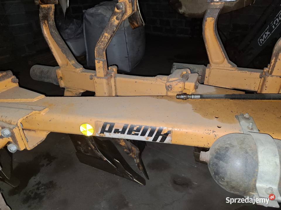 Pług 3 skibowy huard nieuszkodzony śląskie Żelisławice