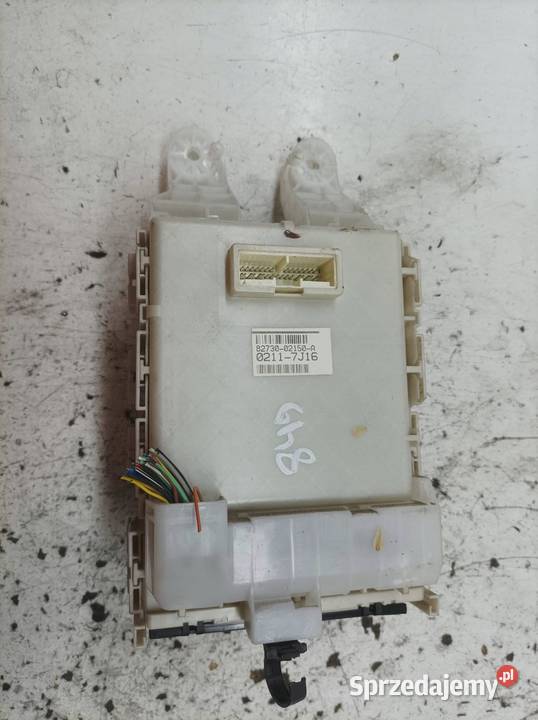 SKRZYNKA BEZPIECZNIKÓW 8273002150A 02117J16 Skrzynki bezpieczników