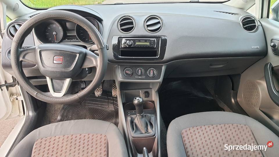 Seat Ibiza IV 4 6J 14 TDI 2009 radio Lublin